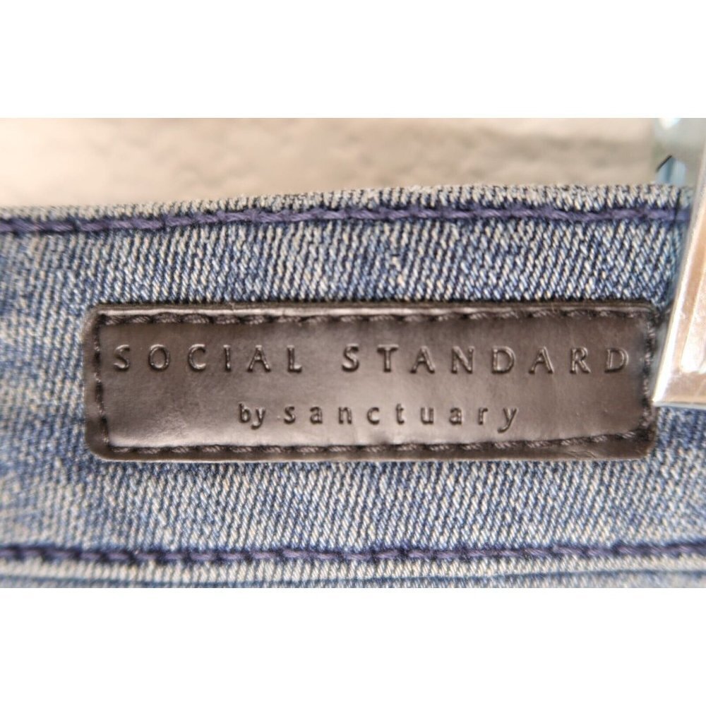 Social Standard by Sanctuary Jeans Denim Capri High Rise Blue Women's 14 EUC - Picture 6 of 12